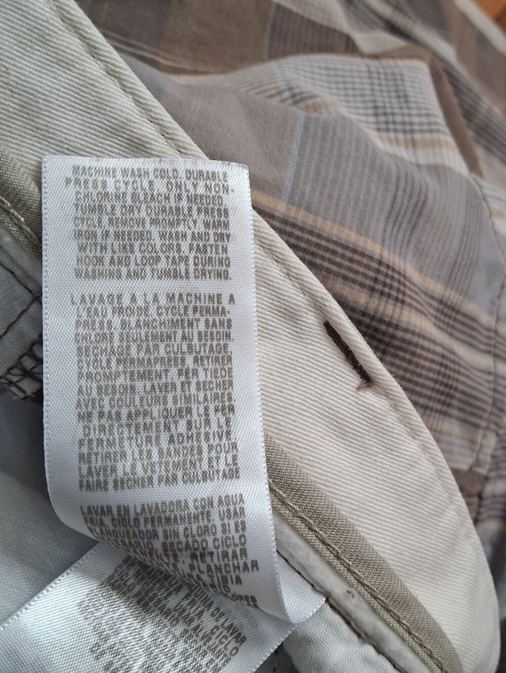 Dockers - Men's Casual Plaid/Striped 100% Cotton Cargo Shorts. Size 40. GUC - Picture 4 of 9